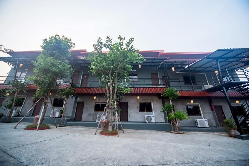 First Residence Mae Rim Exterior foto