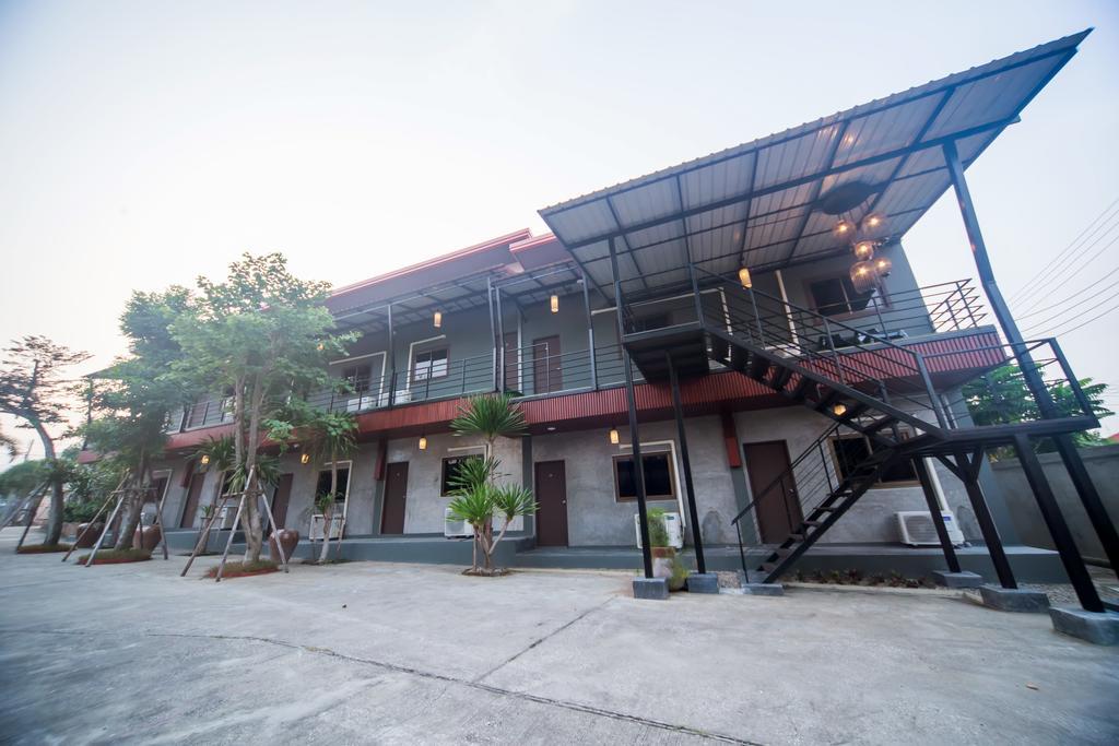 First Residence Mae Rim Exterior foto