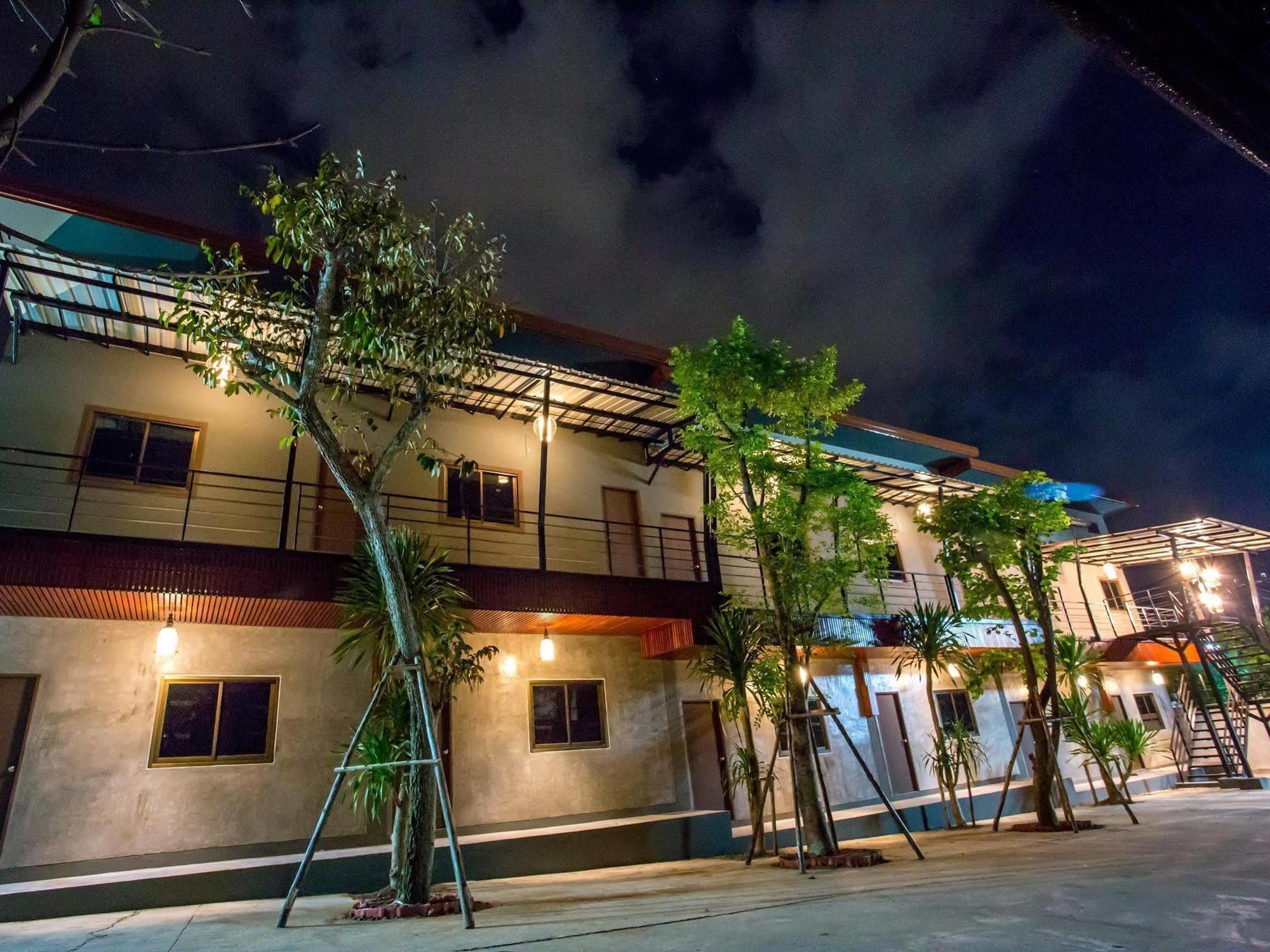 First Residence Mae Rim Exterior foto